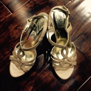 Charles David nude wedge