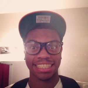 Meet your Posher, Derwin