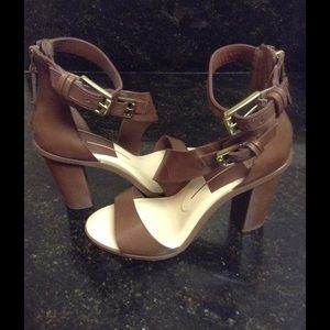DV Oriana heels