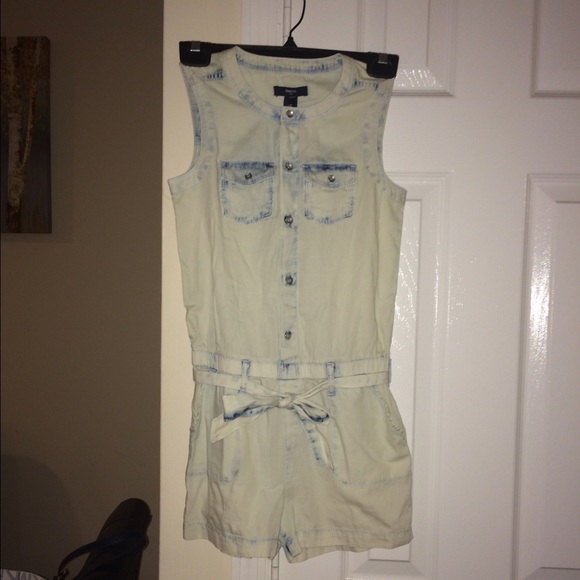 Gap KIDS brand new Romper