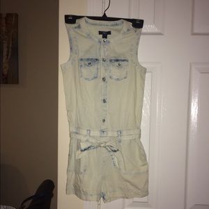 Gap KIDS brand new Romper