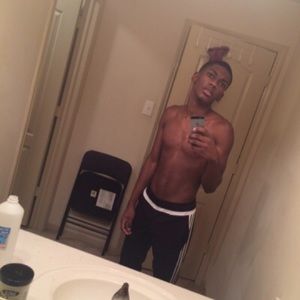 Meet your Posher, Terrell