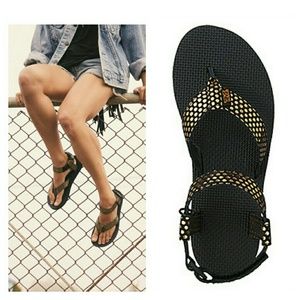 NWT Leather Upper Teva Original Sandal sz 7