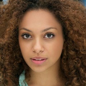 Meet your Posher, Yasmin