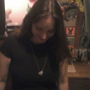 Meet your Posher, Niki