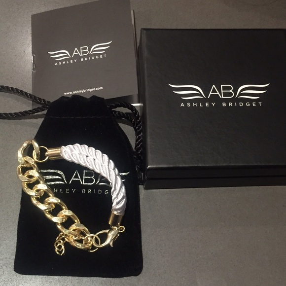 Ashely Bridget Jewelry - Ashely bridget nautical braclet