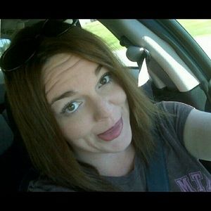 Meet your Posher, Tracy