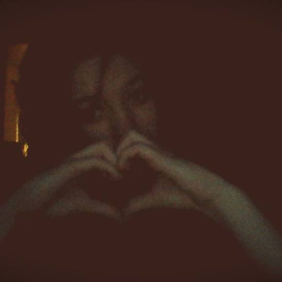 Meet your Posher, Mindy - Picture 1 of 1