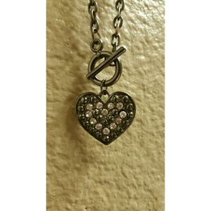 Cute small chanied necklace