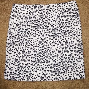 Loft - Animal Print Mini, NWT, Size M Petit