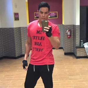 Meet your Posher, Jean