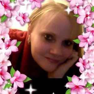 Meet your Posher, Bobbie