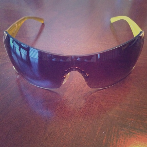 Gorgeous Vogue Sunglasses