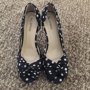 Black and white polka dot heels
