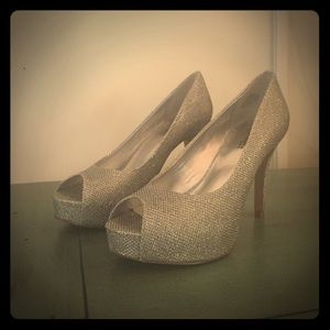 Nine West peep toe heels