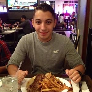 Meet your Posher, Daniel