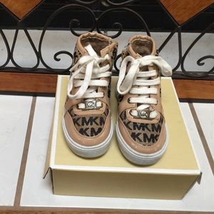 Kids Michael Kors sneakers