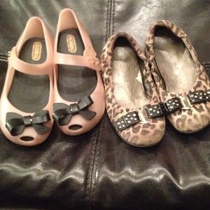 Girls leopard shoes