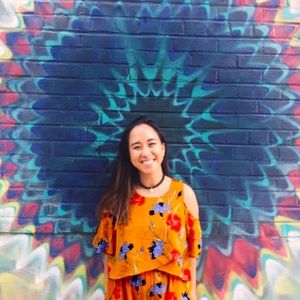 Meet your Posher, Claire