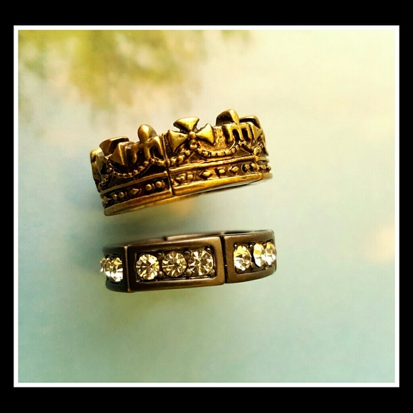 Rock & Republic Jewelry - ❤❤Rings lot❤❤ Crown & Rhinestones!!!