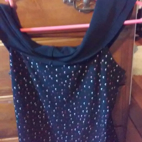 Blouses - Picture 3 of 3