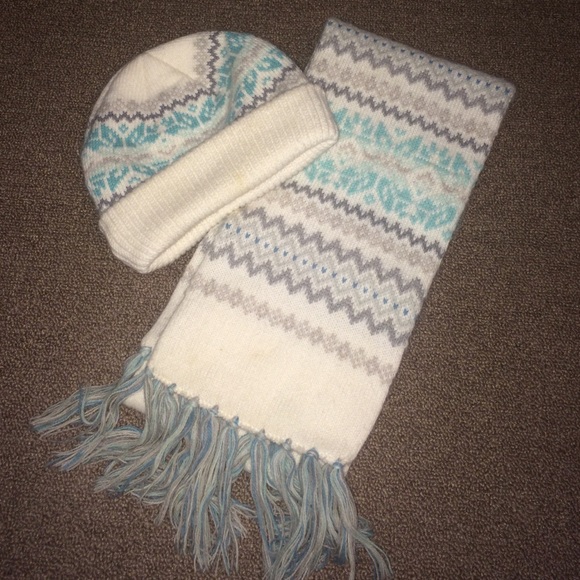 Scarf & Hat Set