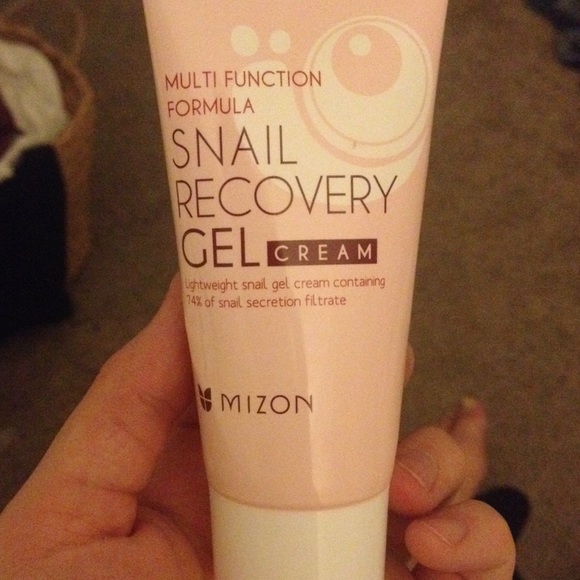 Mizon Snail Recovery Gel Cream! (With box!!)