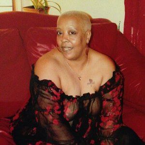 Meet your Posher, Celeste