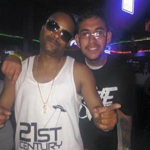 Meet your Posher, Jonathan n oli