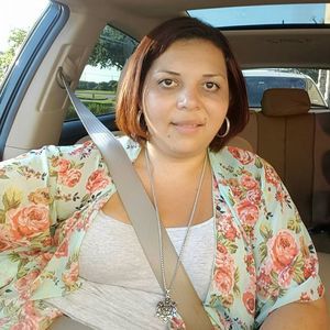 Meet your Posher, Alida