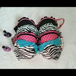 Never worn pushup bra's
