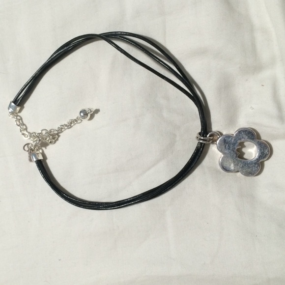 silver pendant necklace