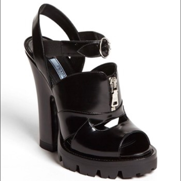 Nasty Gal Prada lug sold sandals Sz 9