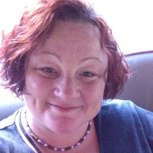 Meet your Posher, Leslie