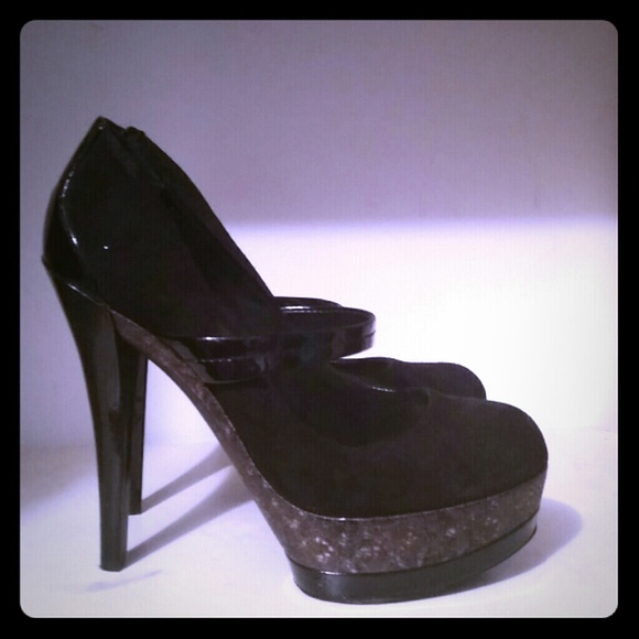 Jessica Simpson heels