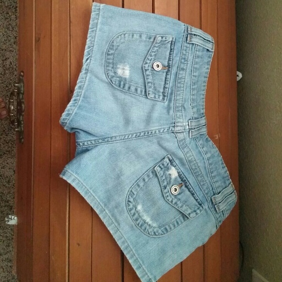 AEO PRICE DROP! Weekend flash sale! - Picture 2 of 2