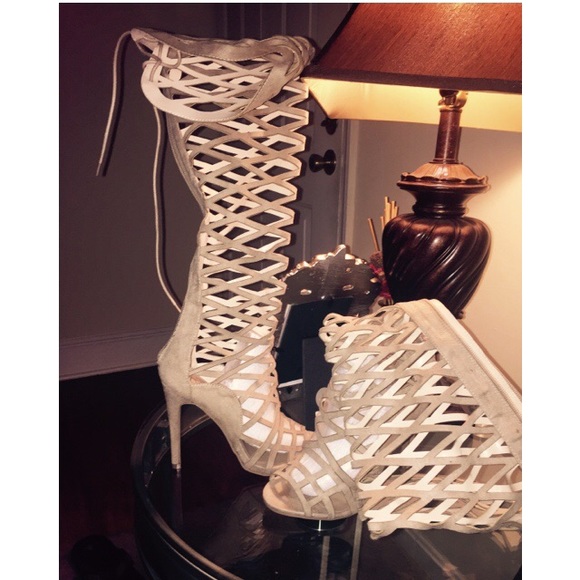 Missguided Shoes - Brand new knee high sandals size US 7 UK 5 Missguided Shoes - Brand new knee high sandals size US 7 UK 5