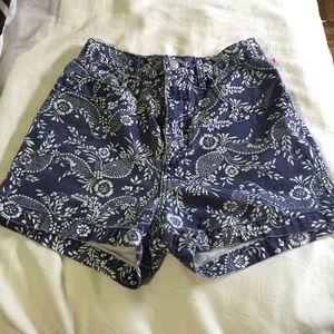 High waisted Guess shorts size 27