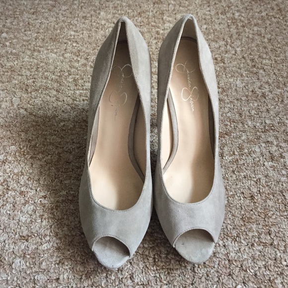 Jessica Simpson suede. Heel is 4"
