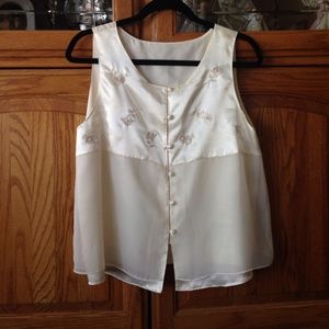 ☀️Valerie Stevens tank top!