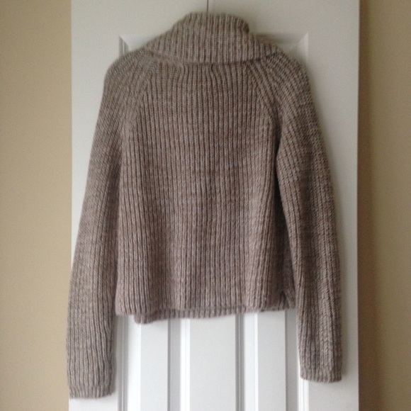 Target sweater - Picture 2 of 4