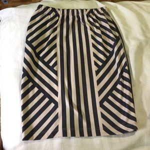 Striped pencil skirt