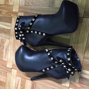 Black studded booties size 7.5