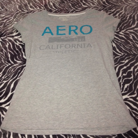 XL grey Aeropostale short sleeve, fits like a M.