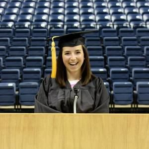 Meet your Posher, Emily