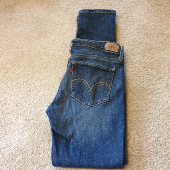Levi Skinny jeans size 11