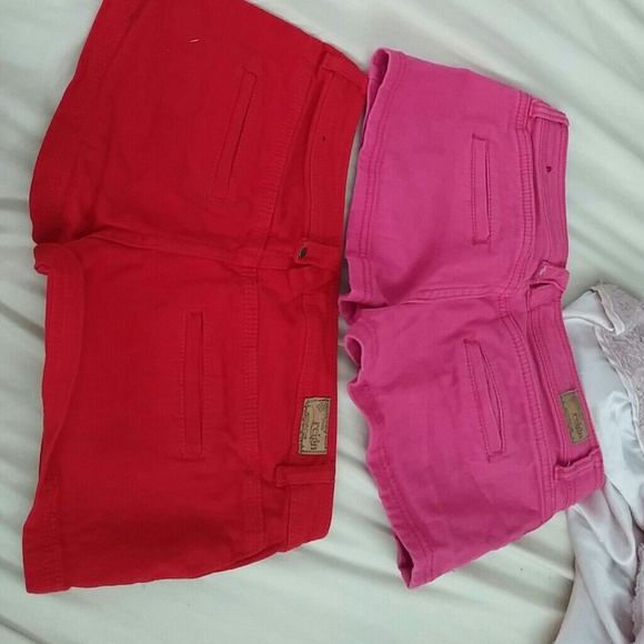 PRICE DROP ON SHORTS BUNDLE!! Set of shorts - Picture 2 of 2