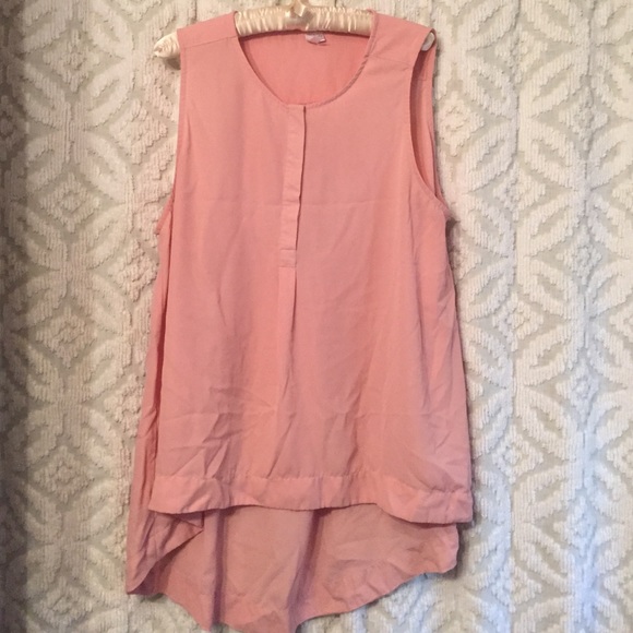 Super long flowy salmon colored tank top button