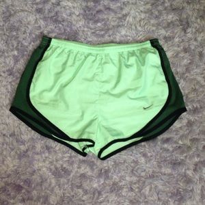 Nike Shorts RARE COLOR