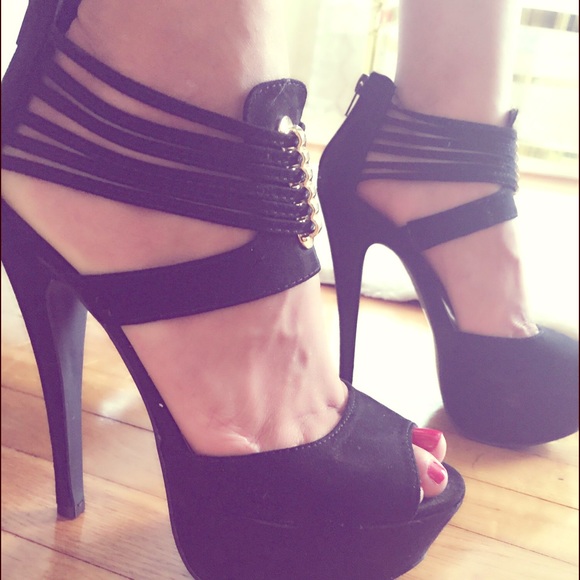 Black heels